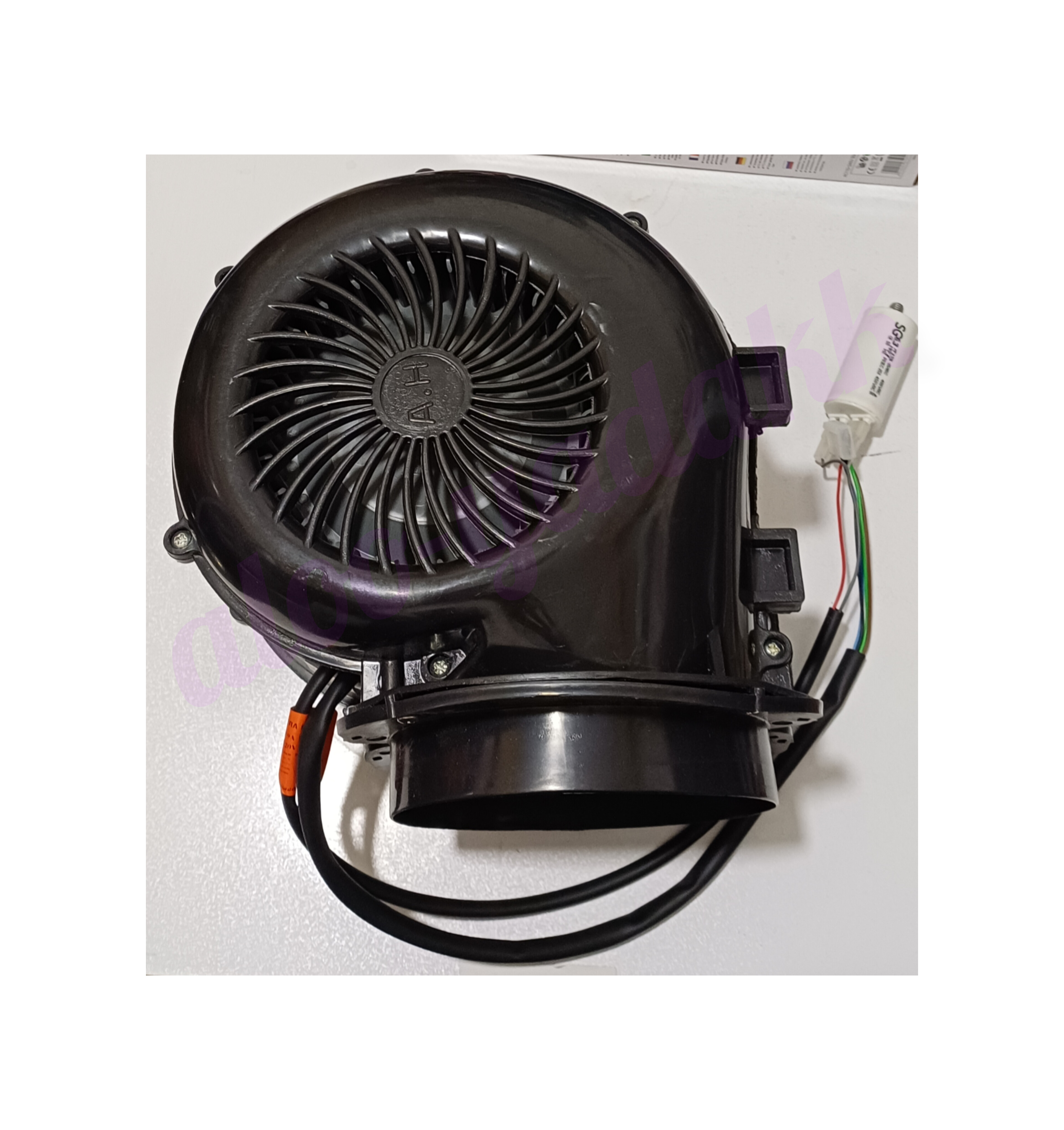 موتور هود ۴ دور کامل با حلزونی  بوشی – قدرت بالا و دوام طولانی